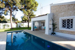 Отель La Casita Bianca  Кампельо